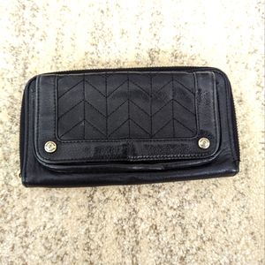 Hayden Harnett black leather wallet